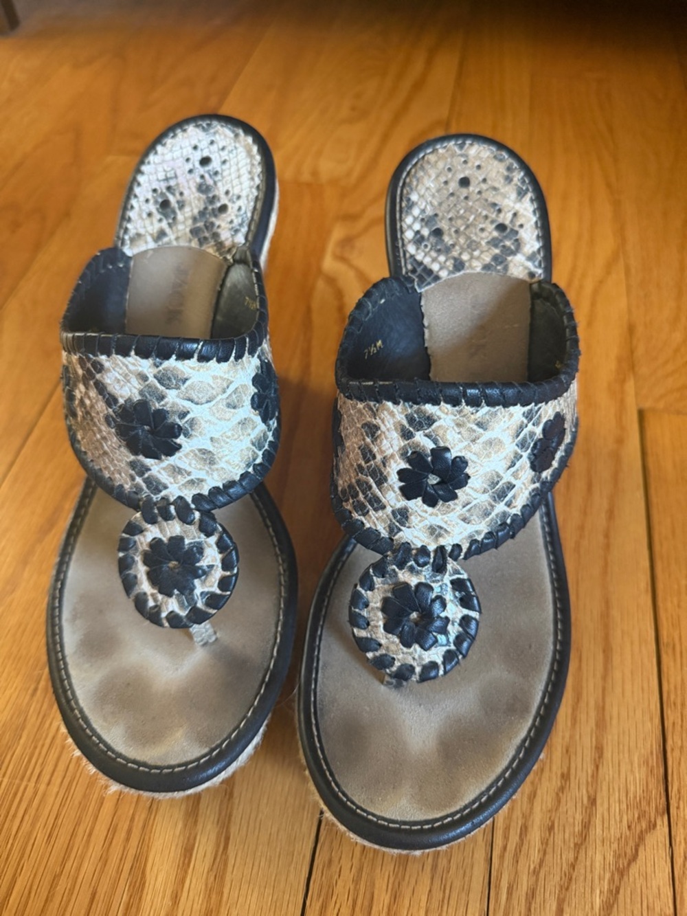 Jack Rogers Wedge Sandals Snake print leather size 7.5 espadrille heel